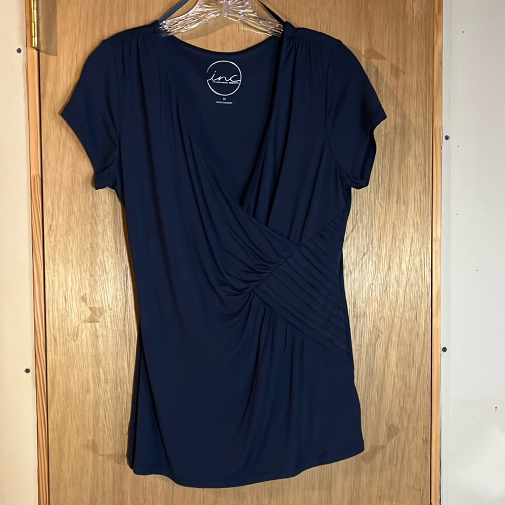 Women’s, INC, short sleeve medium blue top preowned good condition